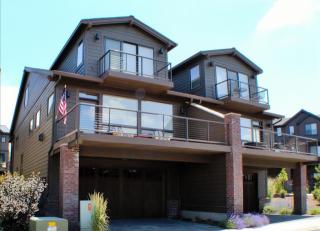 867 Crestline Dr, Bend, OR 97702-3499