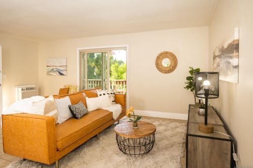 6538 Bell Blf Ave, San Diego CA 92119-1148 exterior