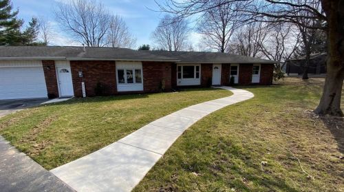 96 Division Rd, Valpo IN  46383-8014 exterior