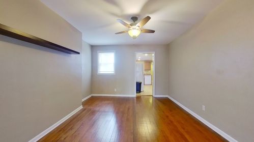 3942 Liberty Ave, Pittsburgh PA  15224-1421 exterior