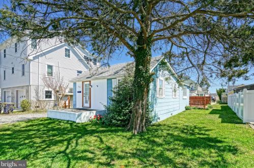 303 Midland Ave, Lewes, DE 19958-1144