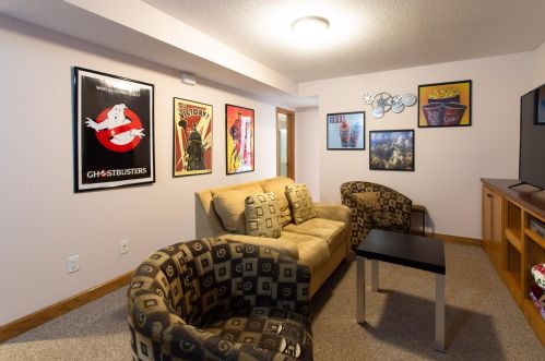 2410 Brogan Dr, Waterford MN  55057-3270 exterior