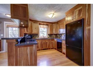 1395 Main St, Hudson WI  54016-6772 exterior