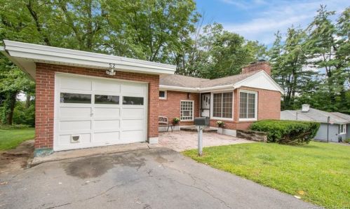 52 Fernwood Rd, New Britain, CT 06053-3411