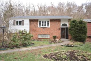 458 Little Pine Creek Rd, Pittsburgh, PA 15223-1416