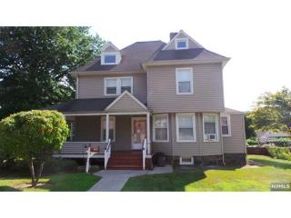 475 Abbott Ave, Ridgefield, NJ 07657-2410