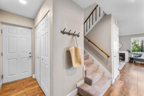 2625 Westberry Dr, Santa Rosa CA 95403-7207 exterior