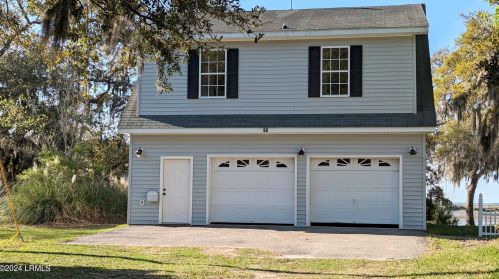 60 Scipio Rd, Beaufort, SC 29906-6766