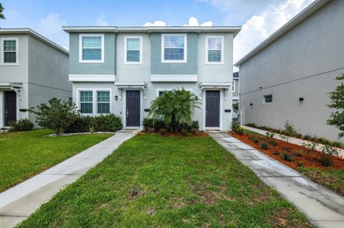 3611 1st Ave, Saint Petersburg, FL 33711-1305
