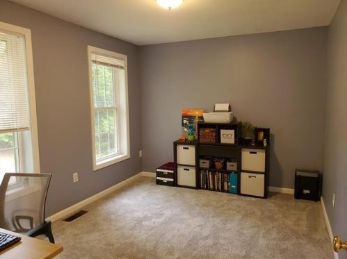 54 Sawmill Rd, Hillsboro NH  03244-5221 exterior