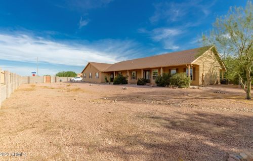 20305 Peakview Rd, Wittmann, AZ