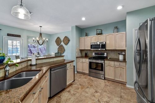 4513 Sandera Ln, Lewisville TX  75028-2038 exterior