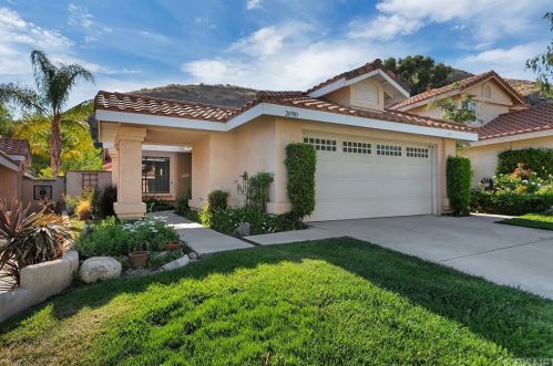 28983 Sam Pl, Santa Clarita, CA 91387-1878