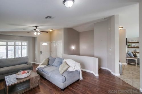 9150 Sesi Ln, Lakeside CA  92040-5800 exterior