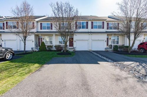 1107 King Way, Breinigsville, PA 18031-1480
