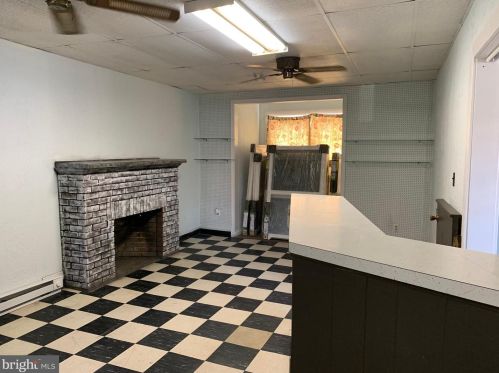 1723 Paxton St, Harrisburg PA 17104-2636 exterior