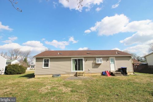 215 Ryans Run, Boothwyn PA  19060-2451 exterior