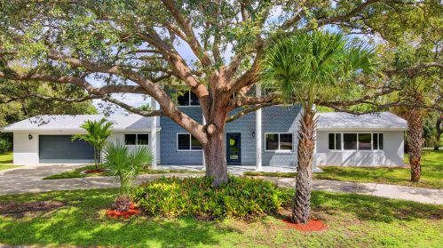 703 25th Pl, Boynton Beach FL  33435-7521 exterior