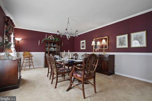 1199 Crestwood Dr, Pottstown PA 19464-2931 exterior