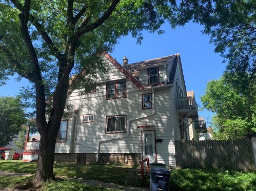 2450 Concordia Ave, Milwaukee WI  53206-1244 exterior