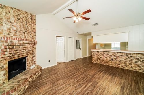 10430 Rustic Gate Rd, Morgans Point TX  77571-4235 exterior