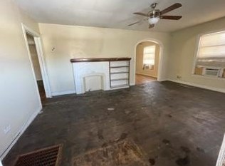 38 Vaughn Dr, Denison TX  75020-2300 exterior