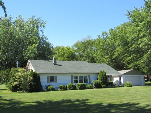 2527 10th St, Hobart IN  46342-5319 exterior