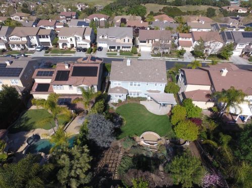 7145 Lahinch Dr, Gilroy CA  95020-3058 exterior