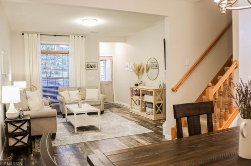 23121 Iris Ct, Otsego, MN 55374-8876