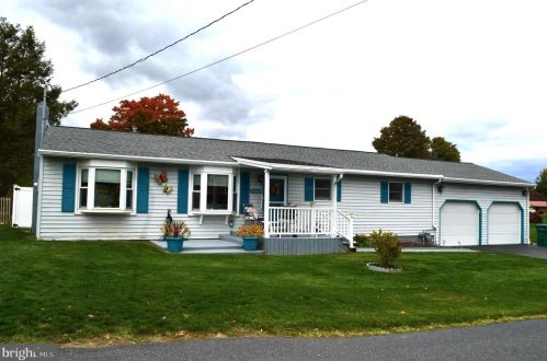 6323 Chesterfield Ln, Navy Sup Dpt, PA 17050-2821