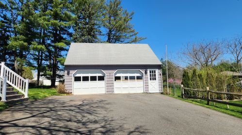 346 New Britain Ave, Hartford, CT 06106-3868