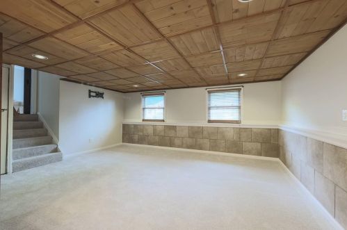 5719 Tall Oaks Dr, Milford OH  45150-2525 exterior