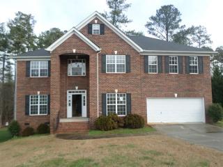 5333 Fairgrove Ln, Harrisburg, NC 28075-8363