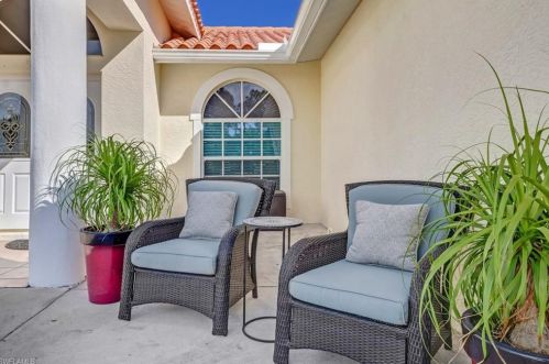 95 12th Ave, Naples FL  34120-3353 exterior