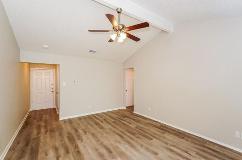 5600 Macaskill Dr, Fort Worth TX  76148-4121 exterior