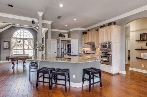 17 Shorehaven Ln, Hickory Creek, TX 75065-2938