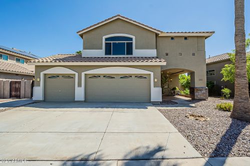 9529 Monterey Ave, Mesa, AZ 85209-2241