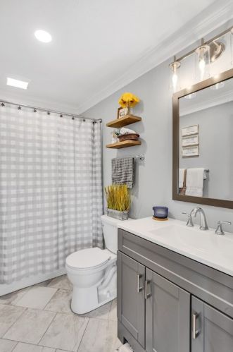 3374 37th Street Ext, Beaver Falls PA  15010-1156 exterior