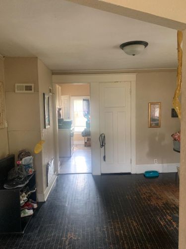 2012 Burleigh St, Milwaukee WI 53206-1704 exterior