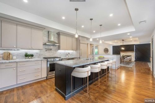 415 Upper Mountain Ave, Montclair NJ  07043-1413 exterior