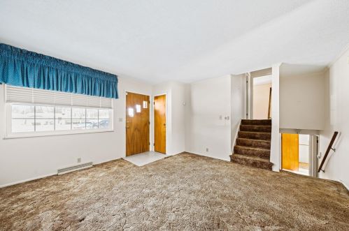 313 Imus Ct, Mishawaka, IN 46545-3351