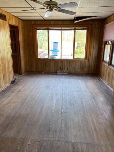 12905 Hilltop St, Cedar Lake, IN 46303-9526