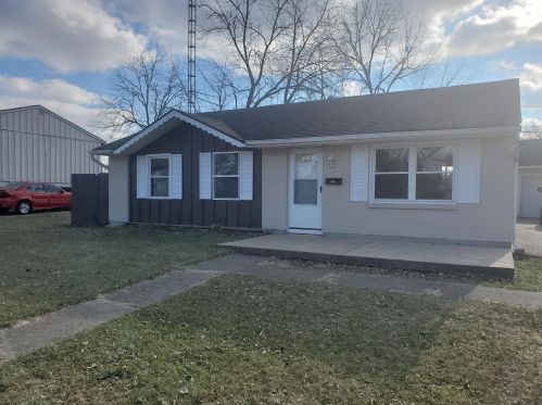 1207 Frayne Dr, New Carlisle OH  45344-2817 exterior