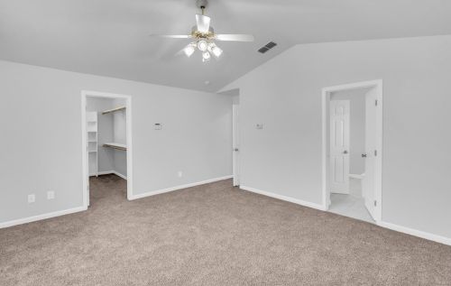 8702 White Peacock Way, Elk Grove CA  95624-3701 exterior