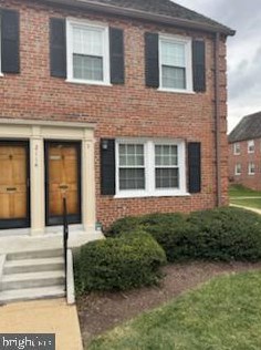 2114 38th St, Washington, DC 20020-1302