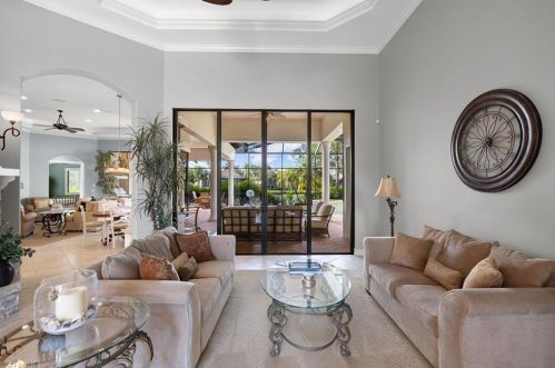 8976 Crooked Stick Ct, Naples FL  34113-1678 exterior