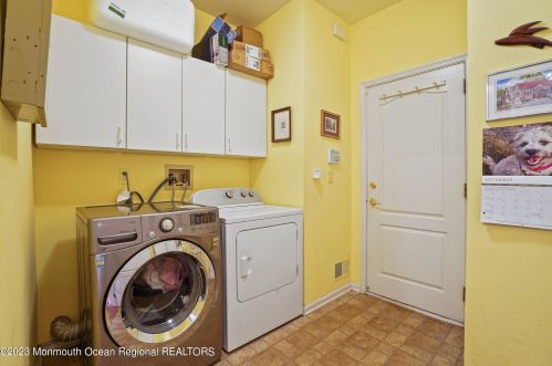 3 Lilac Springs Ct, Lakewood NJ  08701-7366 exterior