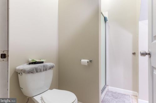 651 State St, Camden NJ  08102-1825 exterior