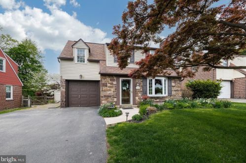 1618 Sterigere St, Norristown, PA 19403-2918