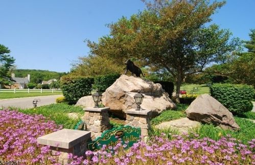 92 Canada Goose Dr, Hackettstown NJ  07840-3135 exterior